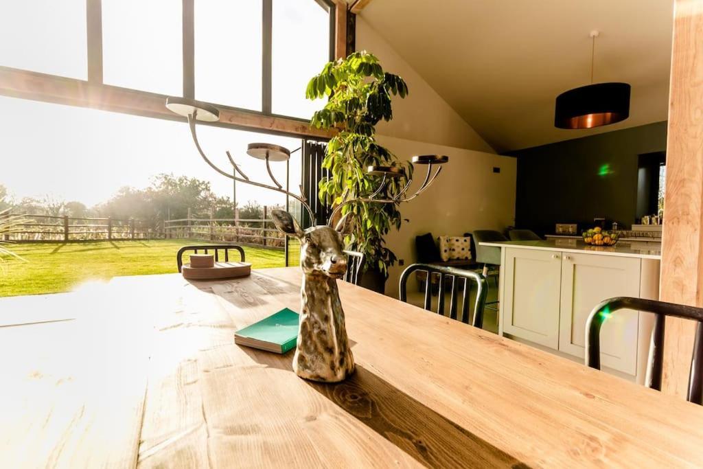 Beautiful Barn Conversion Close To The Broads Dilham Luaran gambar