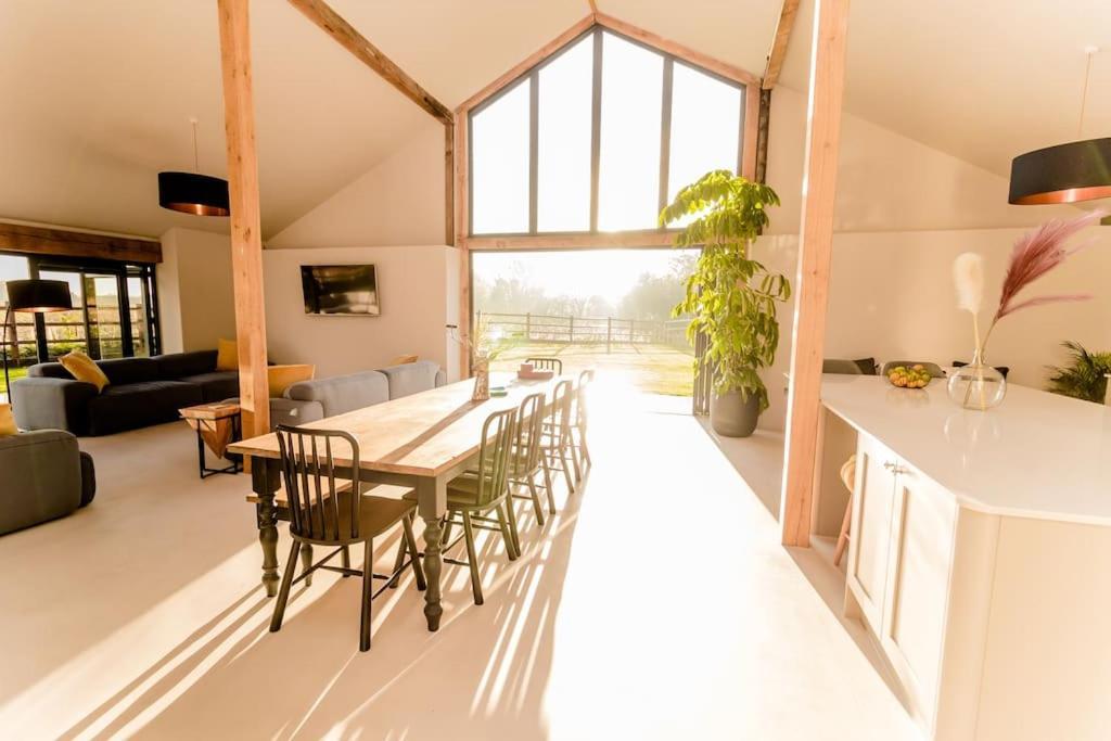 Beautiful Barn Conversion Close To The Broads Dilham Luaran gambar